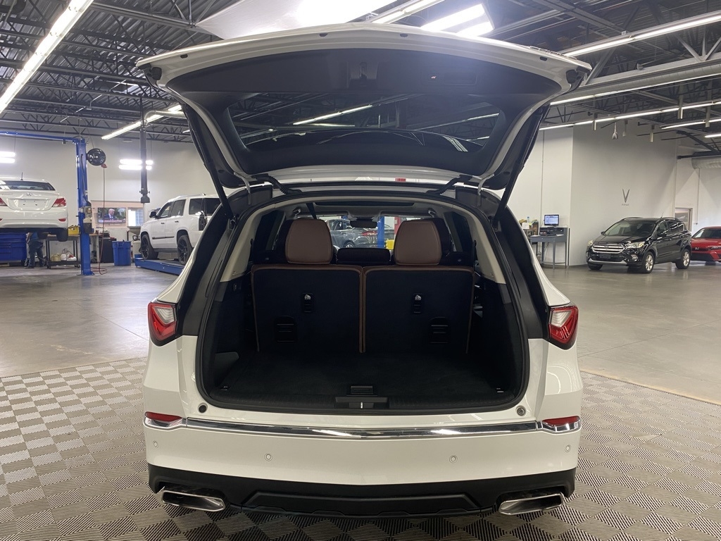 2023 Acura MDX SH-AWD Technology photo 12