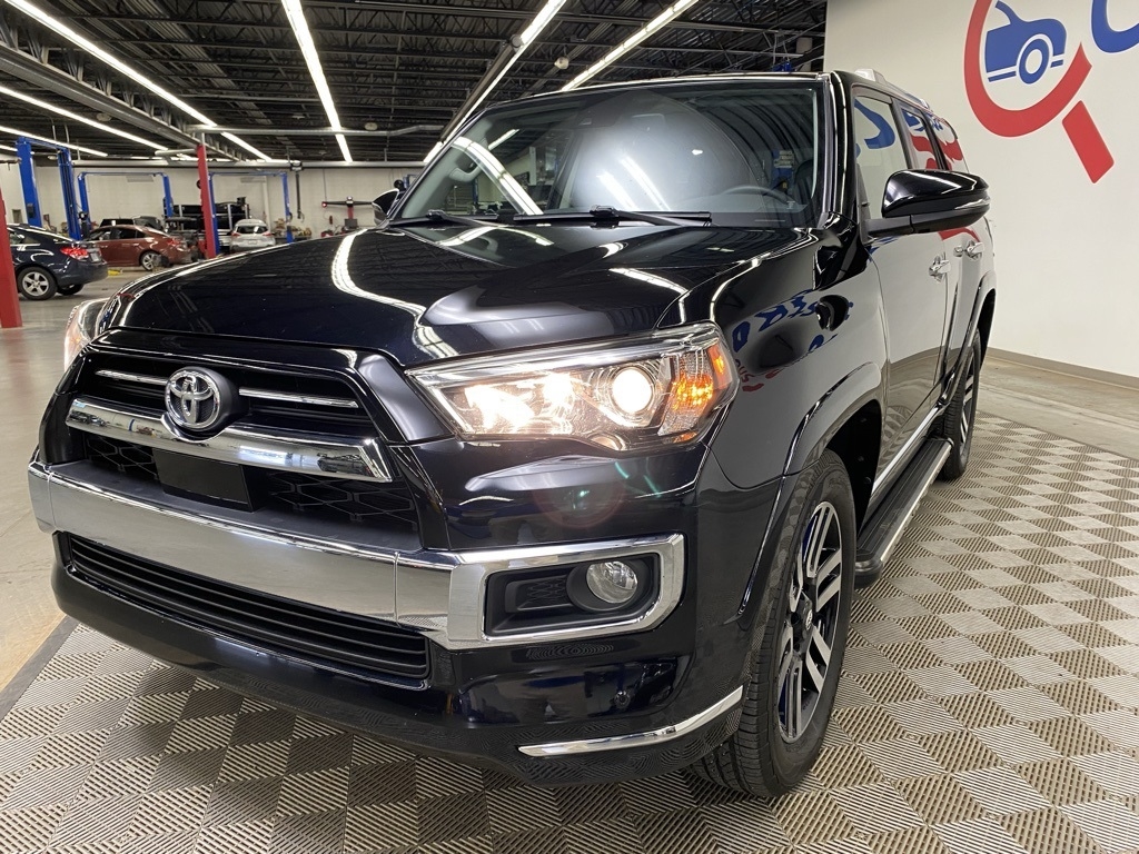 2020 Toyota 4Runner Base photo 4