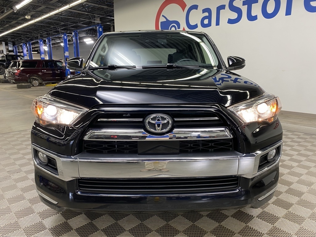 2020 Toyota 4Runner Base photo 5