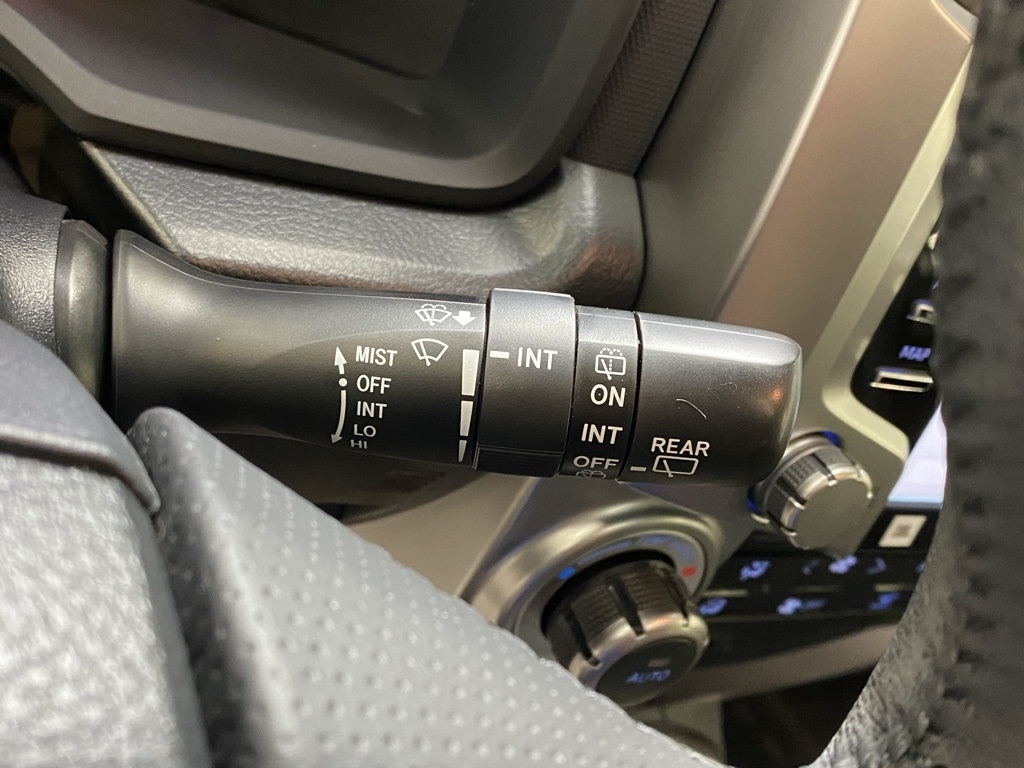 2020 Toyota 4Runner Base photo 22