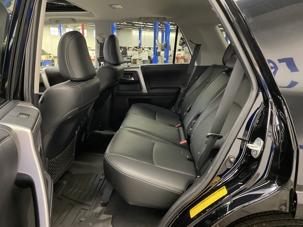 2020 Toyota 4Runner Base photo 27