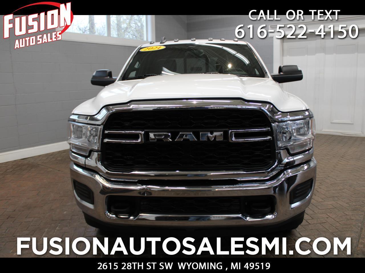 2021 RAM 2500 Tradesman 4x4 Crew Cab 6'4" Box