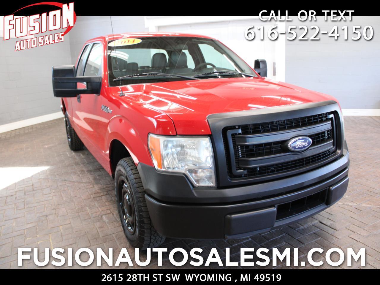 2014 Ford 150 2WD SuperCab 163" XL