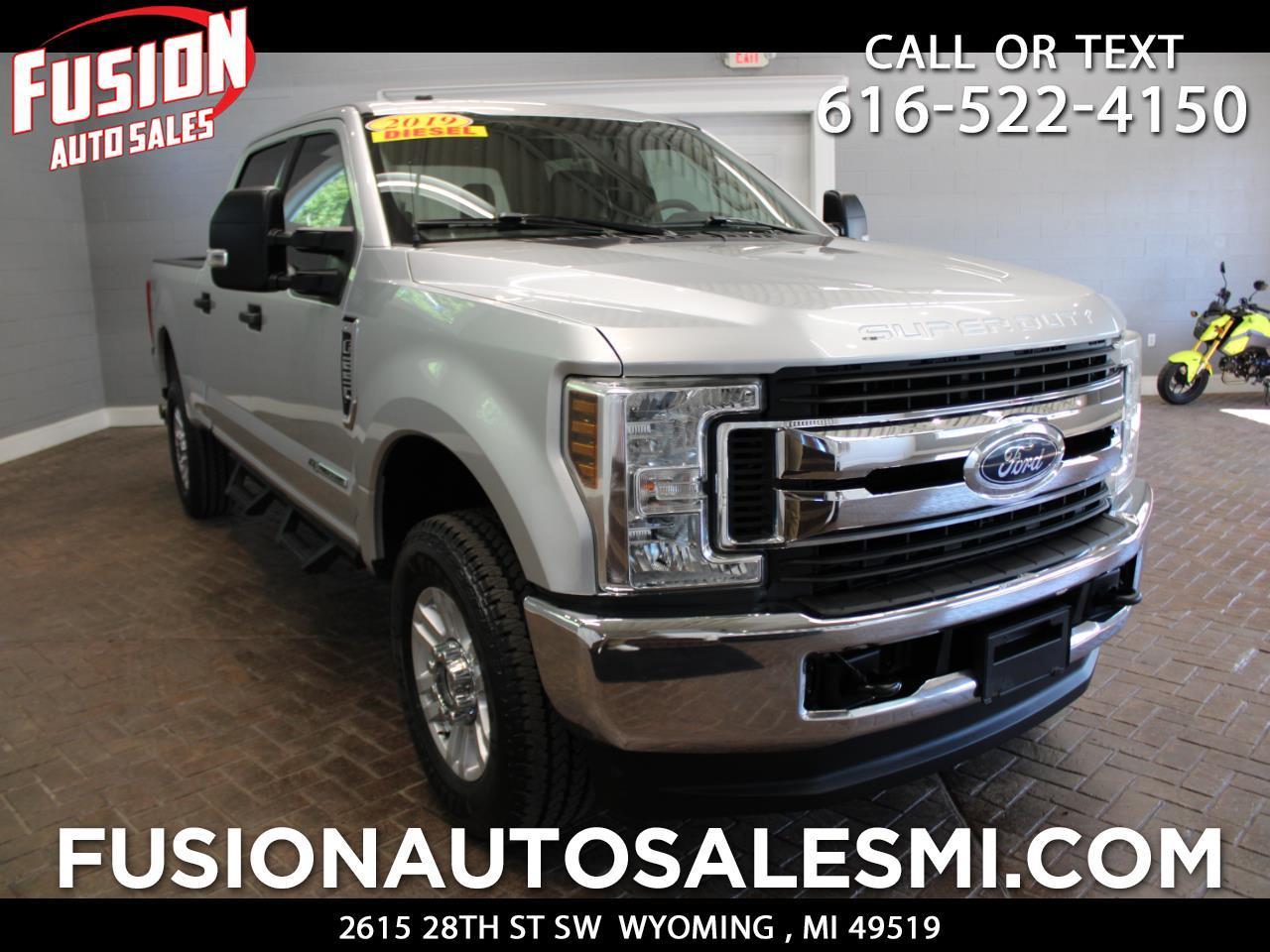 2019 Ford Super Duty F-250 SRW XL 4WD Crew Cab 6.75' Box
