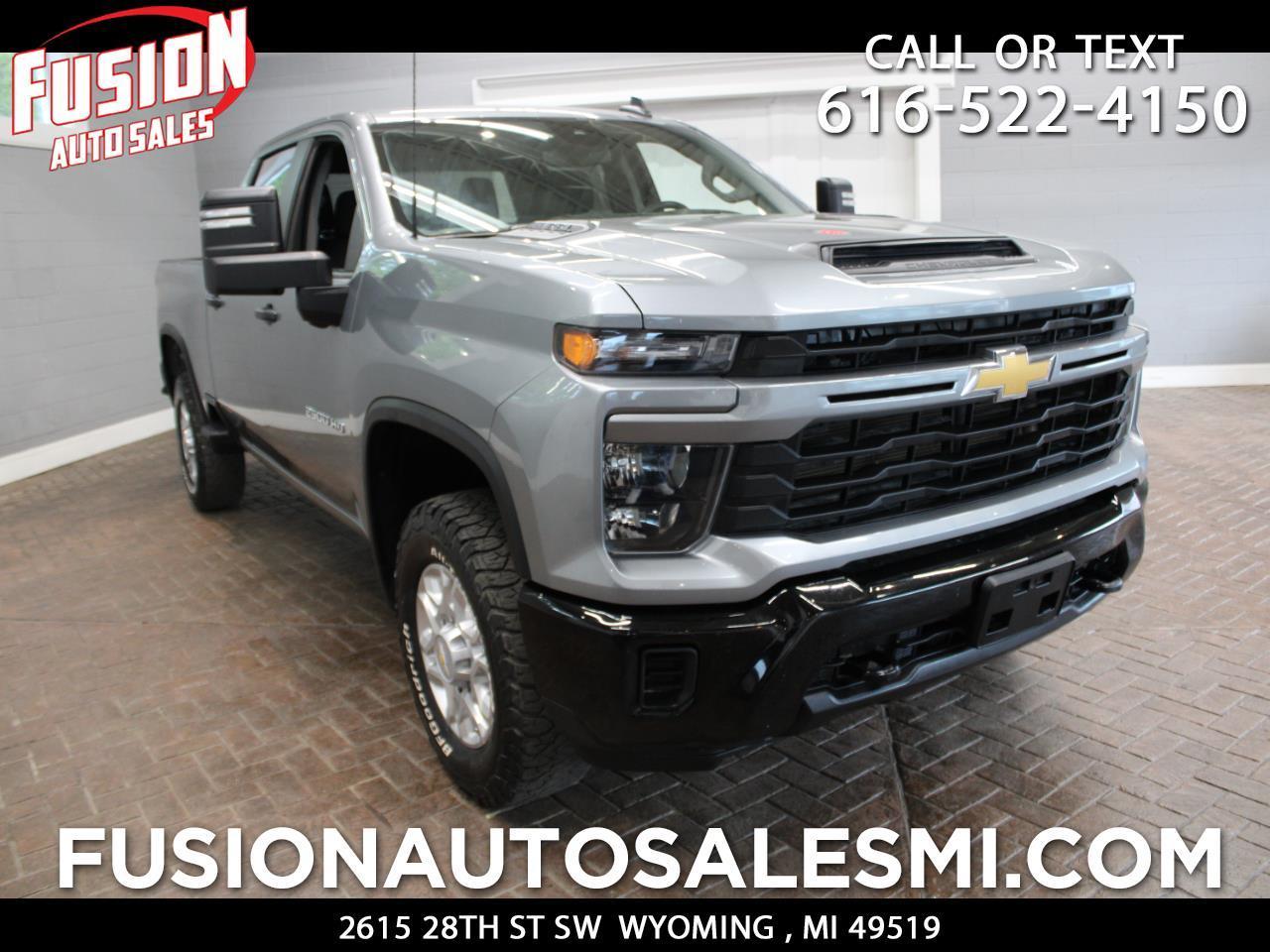 2024 Chevrolet Silverado 2500HD 4WD Crew Cab 159" Custom