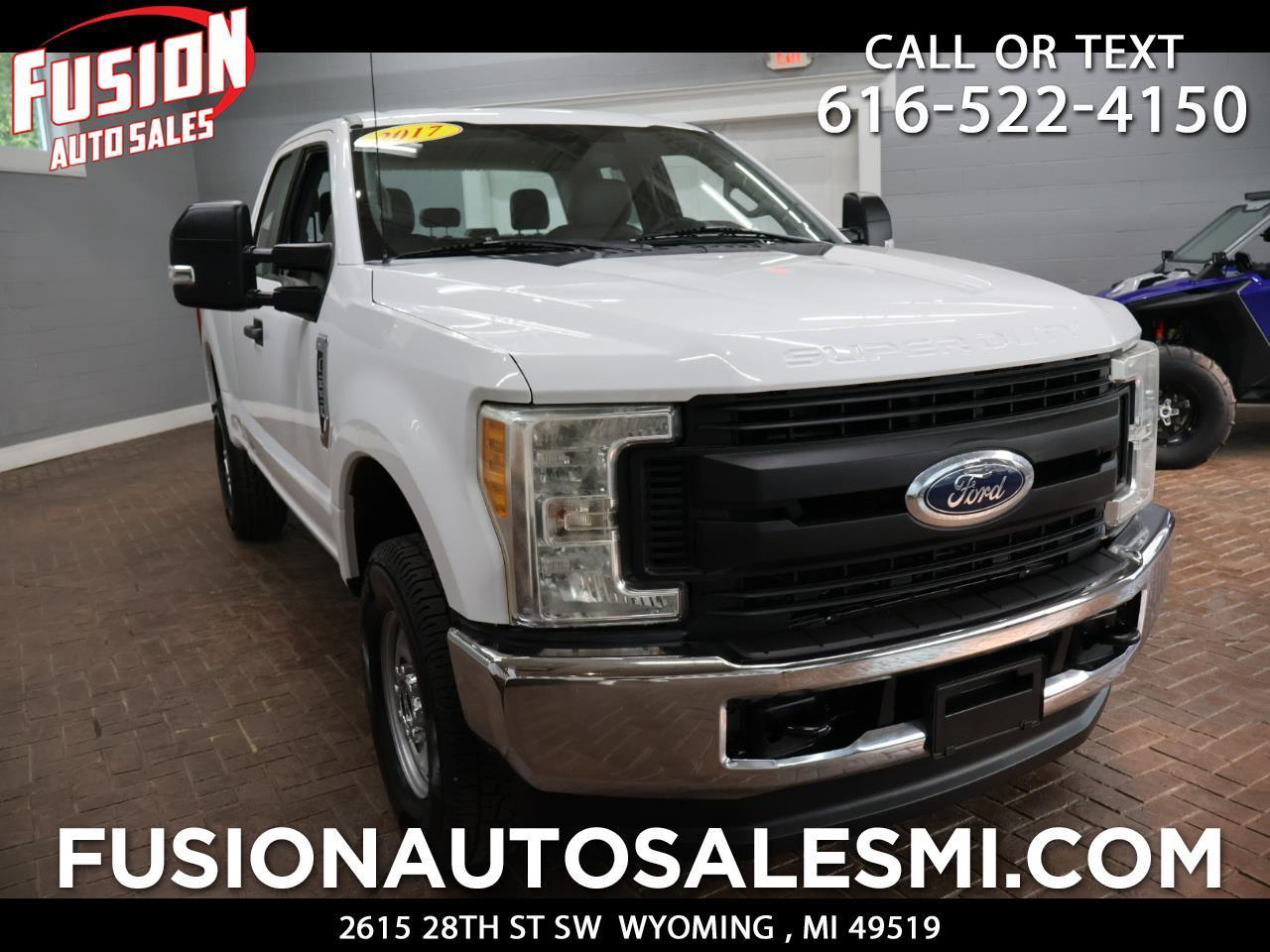 2017 Ford Super Duty F-250 SRW XLT 4WD SuperCab 8' Box