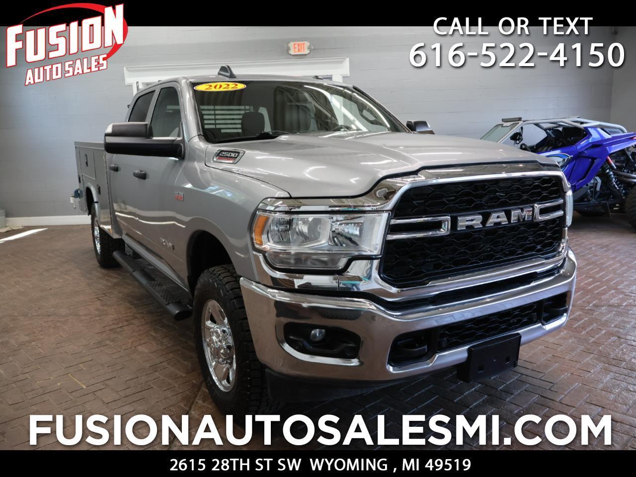 2022 RAM 2500 Tradesman 4x4 Crew Cab 8' Box