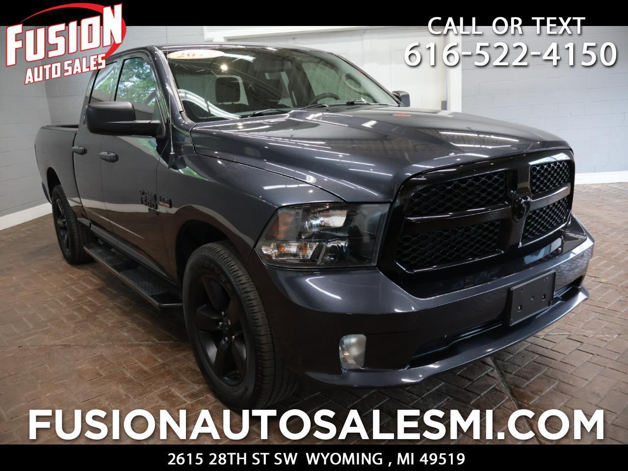 2019 RAM 1500 Classic Express 4x4 Quad Cab 6'4" Box