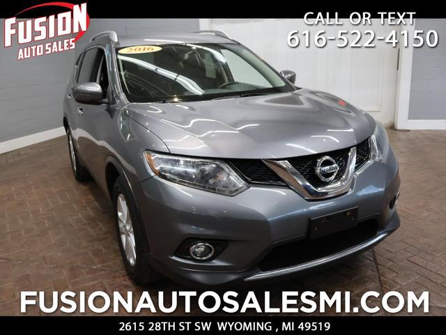 Gray 2016 Nissan Rogue SUV / Crossover Front-Wheel Drive Continuously Variable Transmission