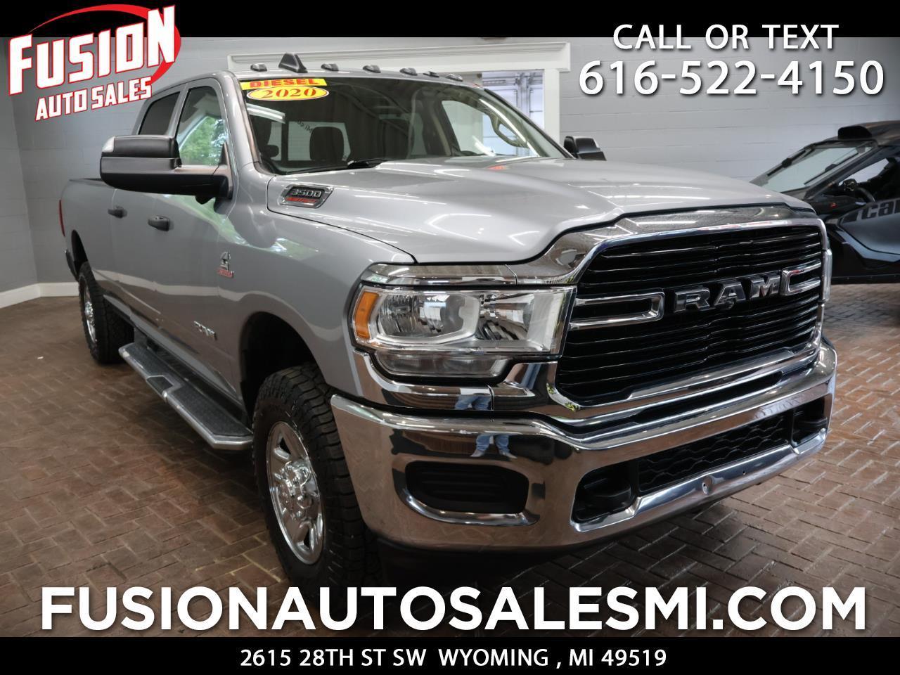 2020 RAM 3500 Tradesman 4x4 Crew Cab 8' Box