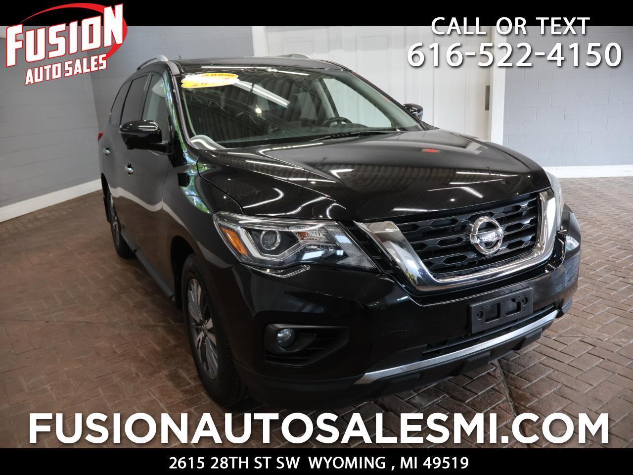 2017 Nissan Pathfinder 4x4 Platinum