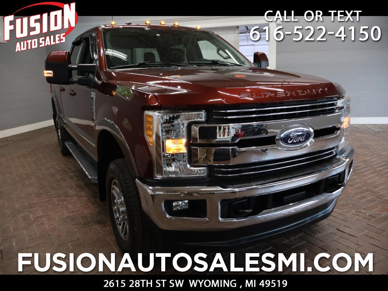 2017 Ford Super Duty F-250 SRW Lariat 4WD Crew Cab 8' Box