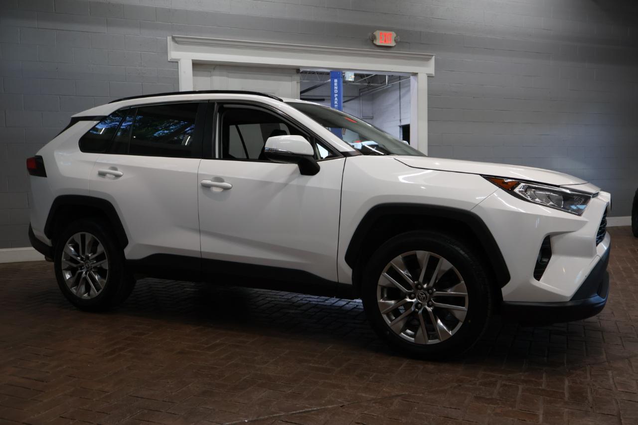 Toyota RAV4 photo 7