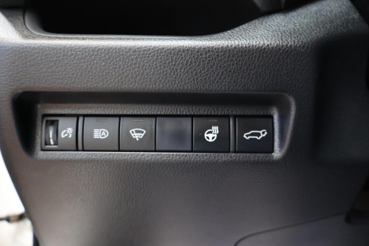 Toyota RAV4 photo 17