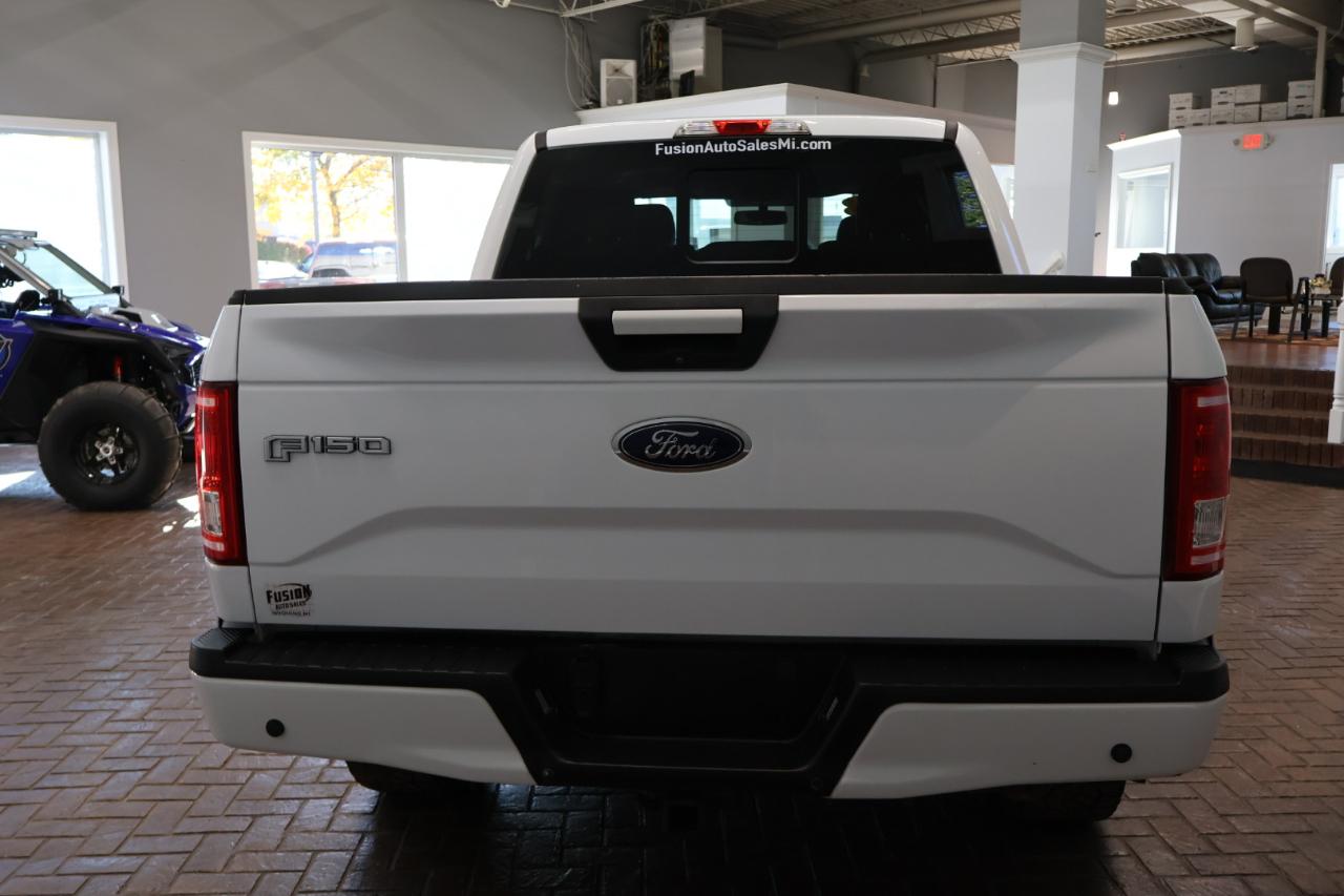 Ford F-150 photo 6