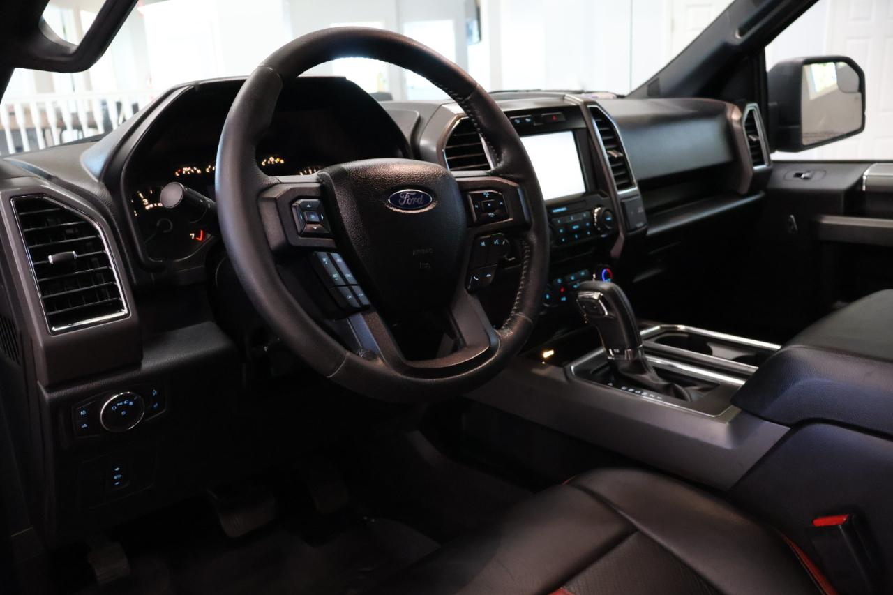 Ford F-150 photo 10
