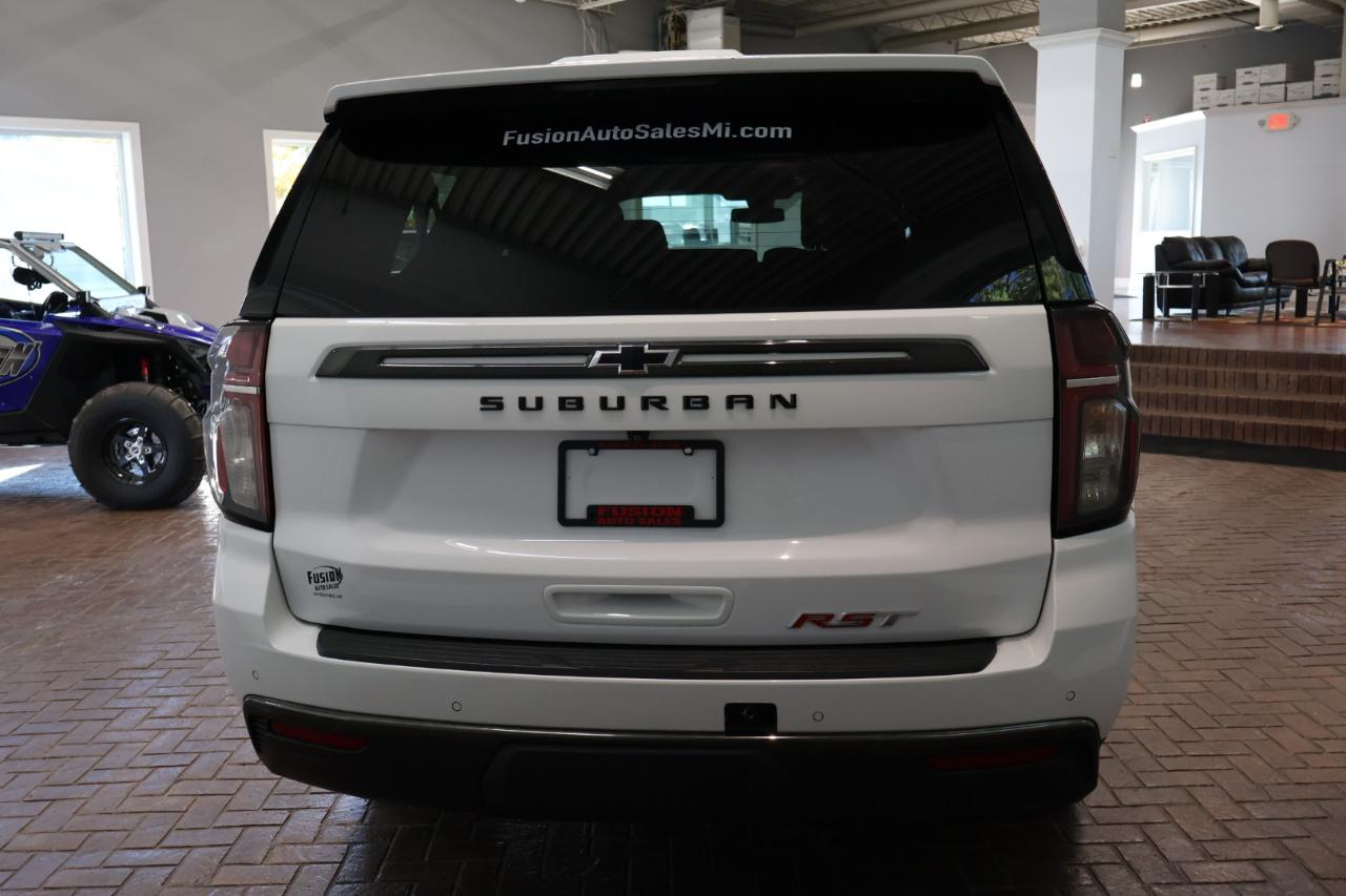 Chevrolet Suburban photo 6