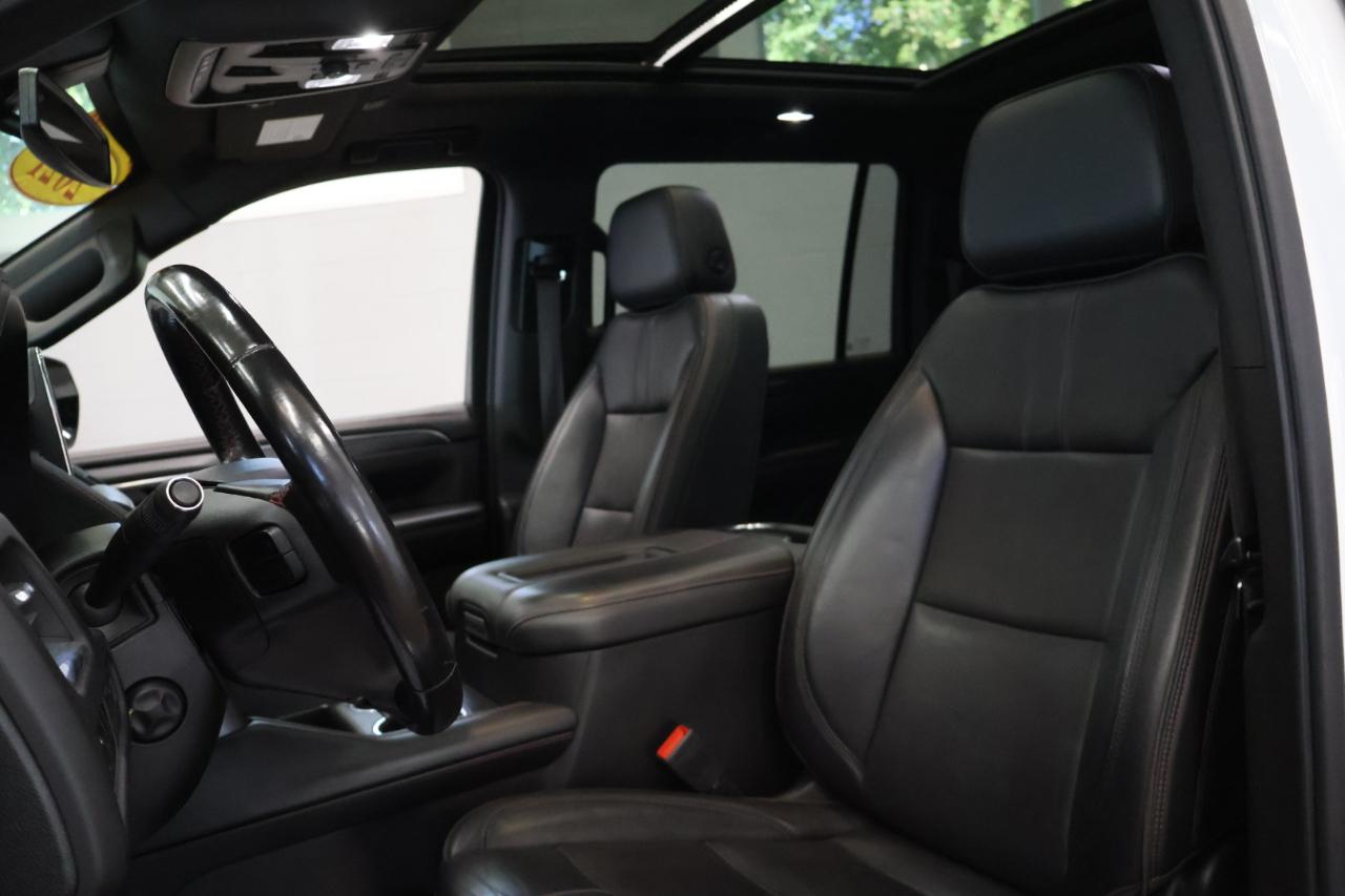 Chevrolet Suburban photo 10