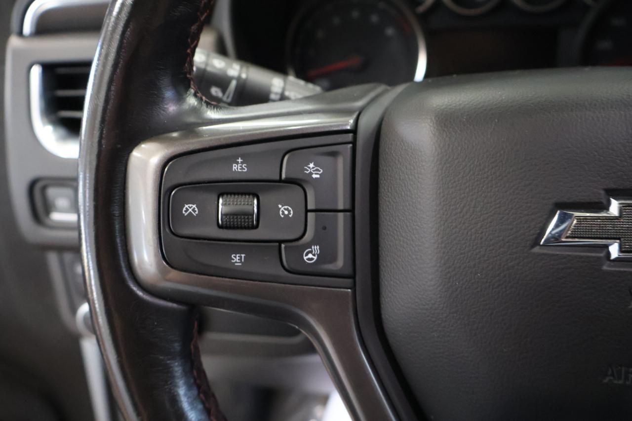 Chevrolet Suburban photo 18
