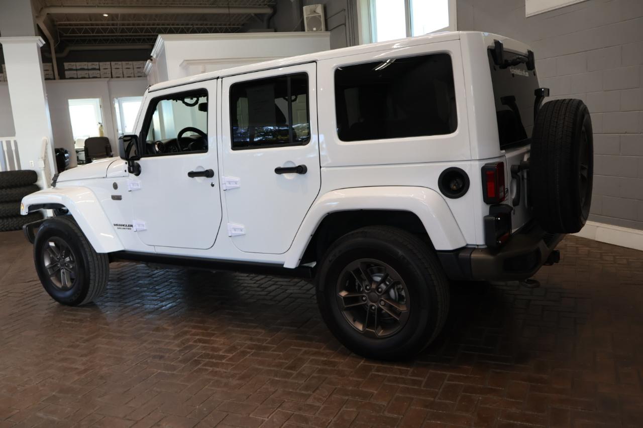 Jeep Wrangler photo 5