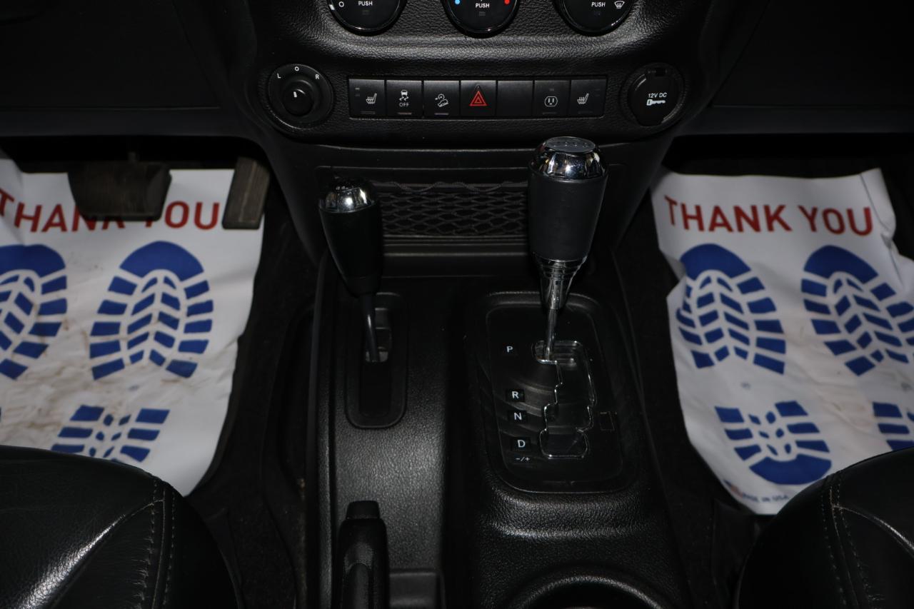 Jeep Wrangler photo 20