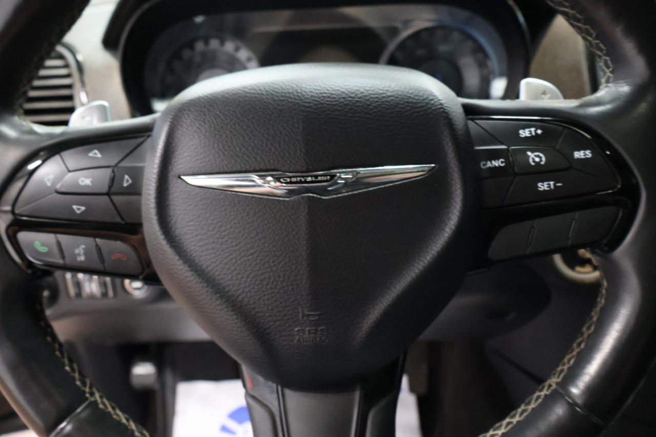 Chrysler 300 photo 20