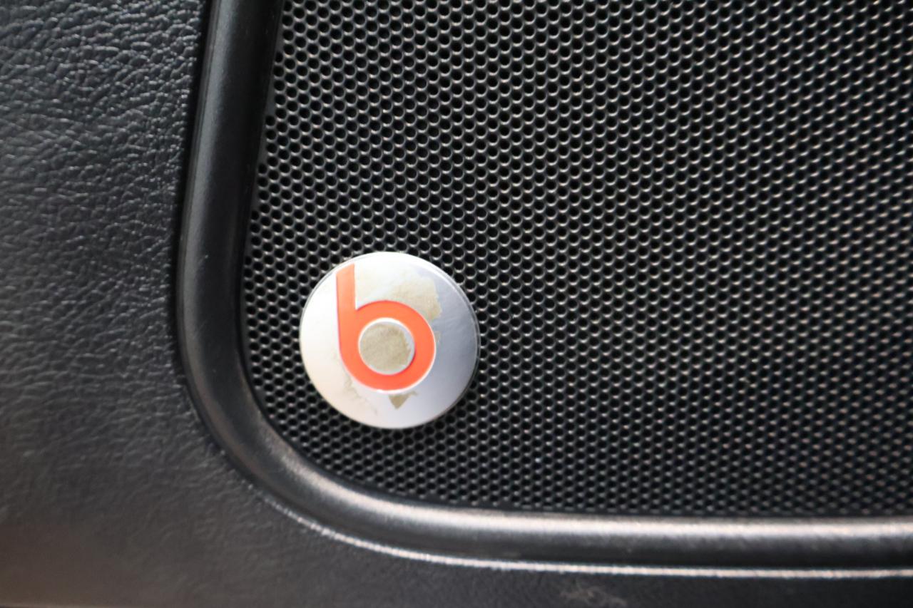 Chrysler 300 photo 24