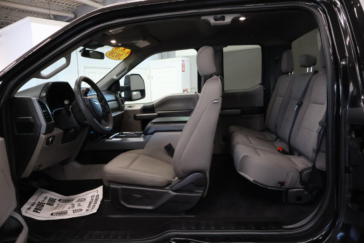 Ford F-250 photo 12