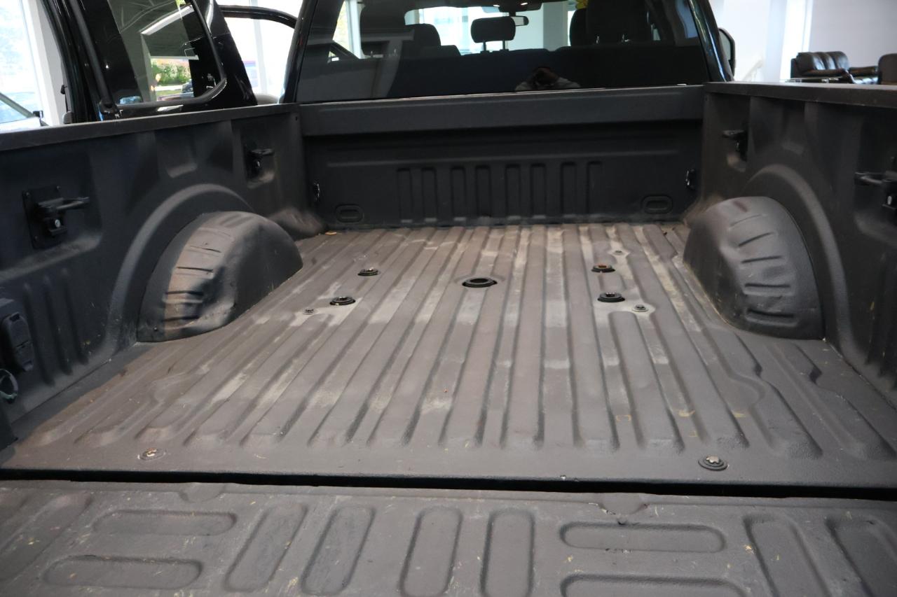 Ford F-250 photo 13