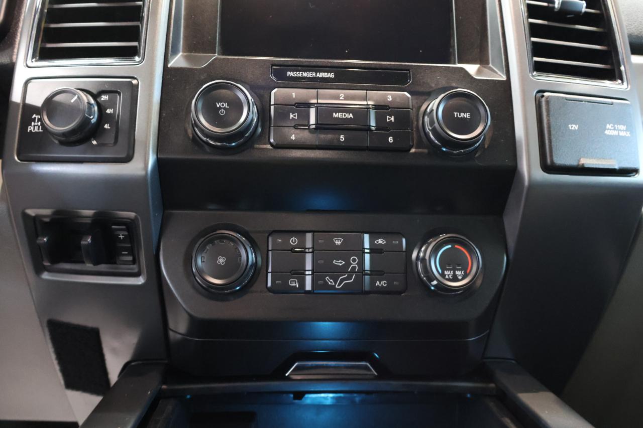 Ford F-250 photo 18