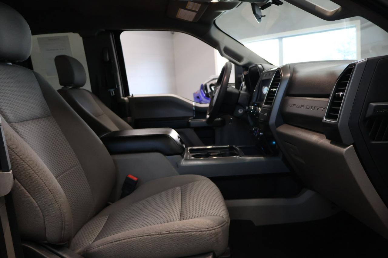 Ford F-250 photo 21