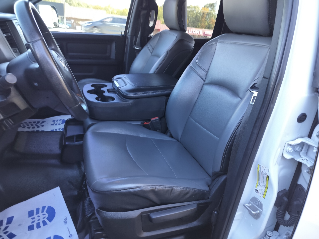 RAM 2500 Tradesman 4x4 Crew Cab 6'4" Box 2021 RAM 2500 Tradesman 4x4 Crew Cab 6'4" Box 2021