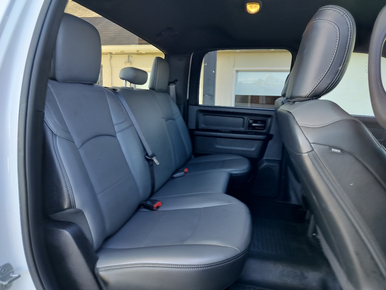 RAM 2500 Tradesman 4x4 Crew Cab 6'4" Box 2021 RAM 2500 Tradesman 4x4 Crew Cab 6'4" Box 2021