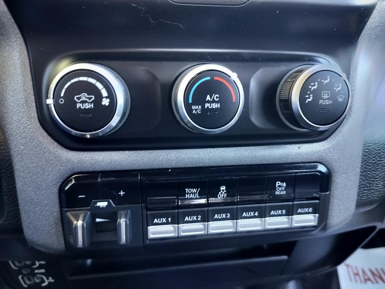 RAM 2500 Tradesman 4x4 Crew Cab 6'4" Box 2021 RAM 2500 Tradesman 4x4 Crew Cab 6'4" Box 2021