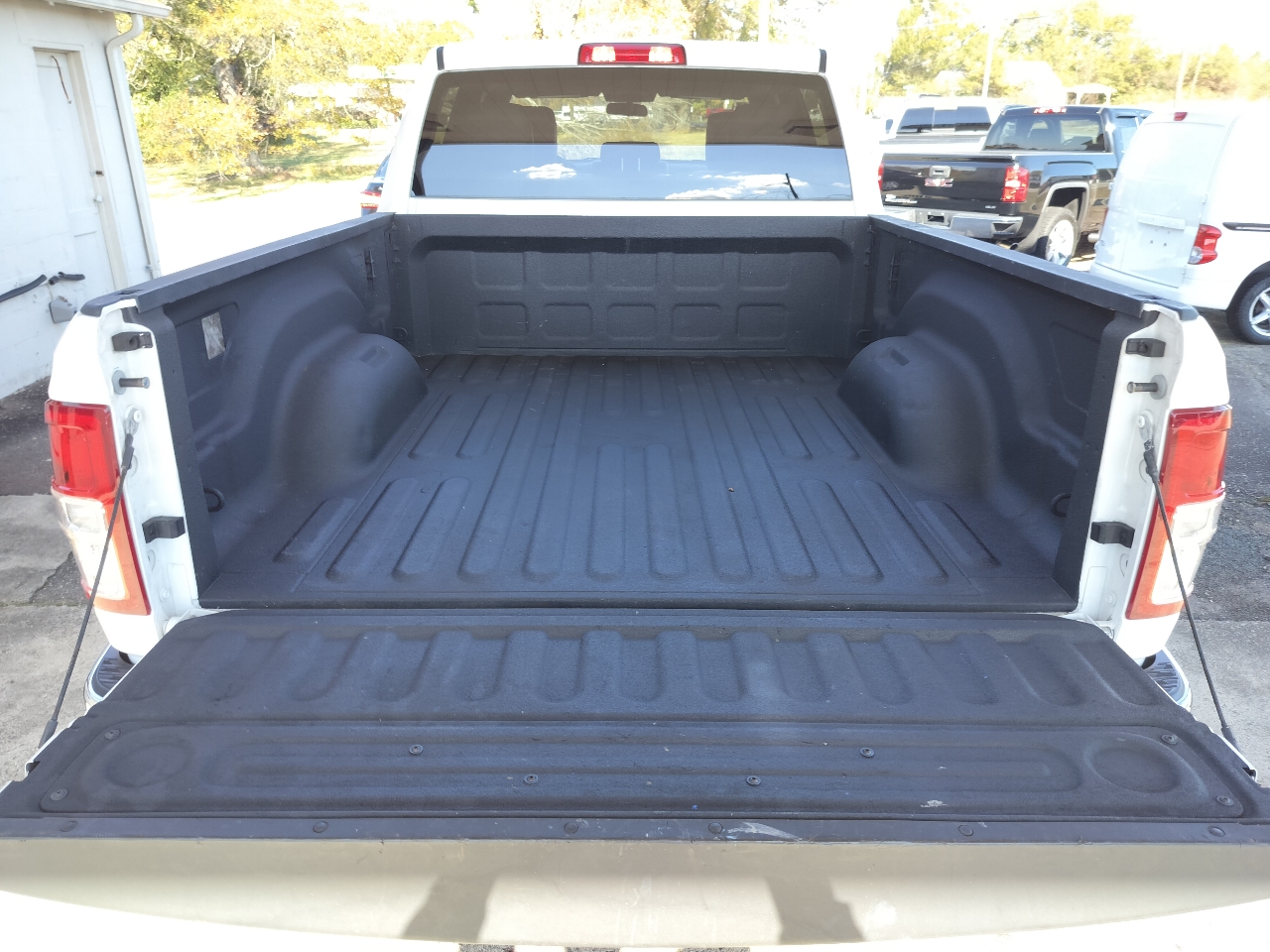 RAM 2500 Tradesman 4x4 Crew Cab 6'4" Box 2021 RAM 2500 Tradesman 4x4 Crew Cab 6'4" Box 2021