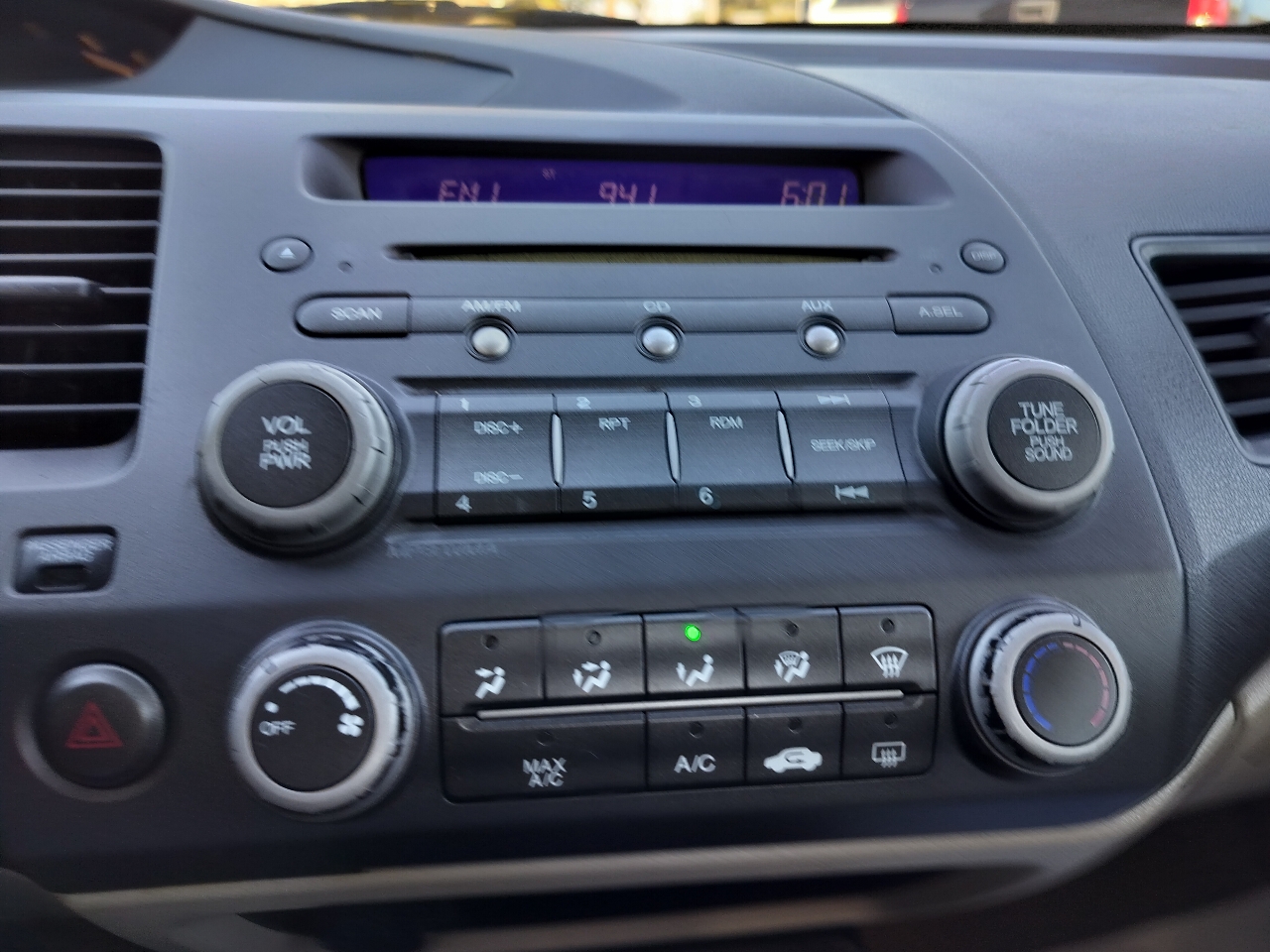 Honda Civic Sdn 4dr Auto LX 2010 Honda Civic Sdn 4dr Auto LX 2010