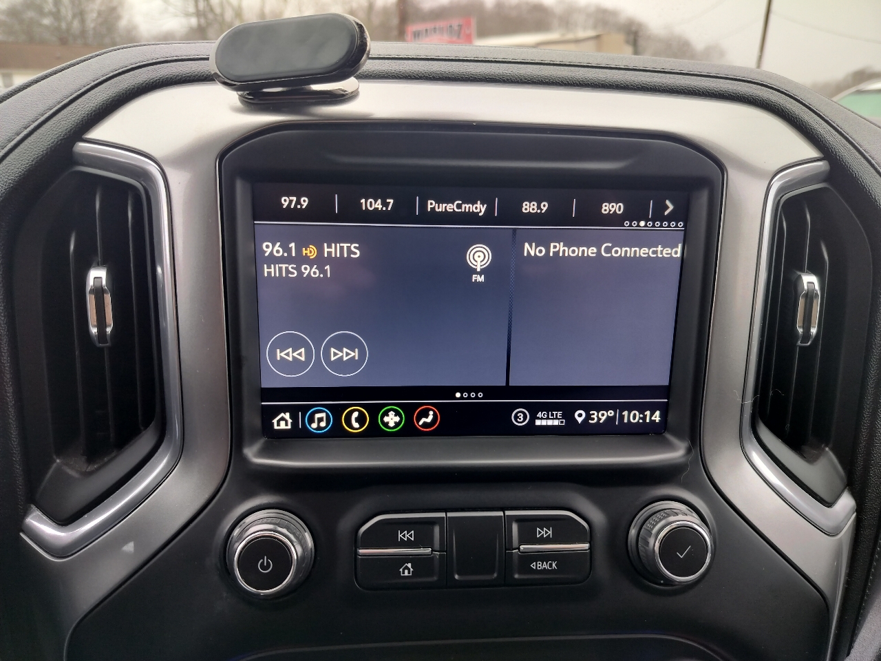 Chevrolet Silverado 1500 4WD Crew Cab 147" LTZ 2020