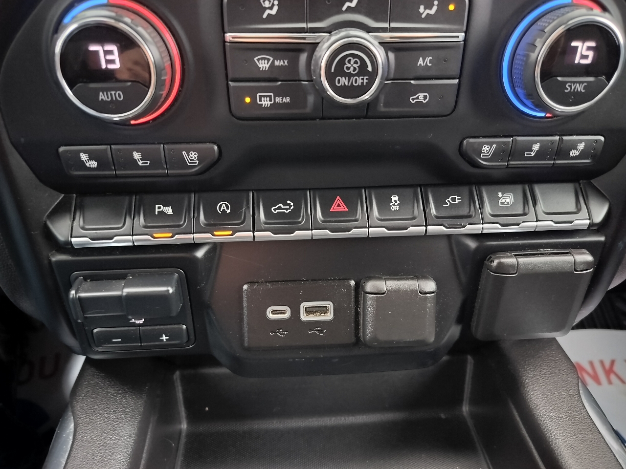 Chevrolet Silverado 1500 4WD Crew Cab 147" LTZ 2020