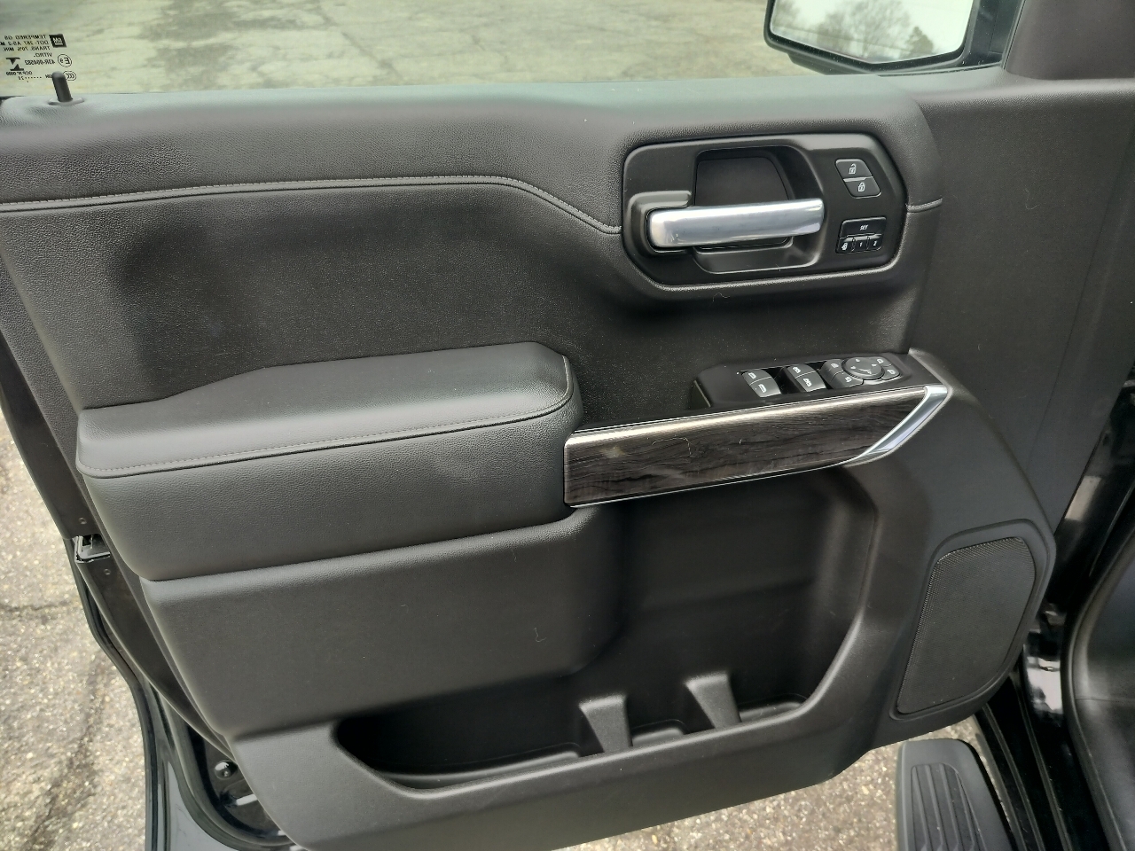 Chevrolet Silverado 1500 4WD Crew Cab 147" LTZ 2020