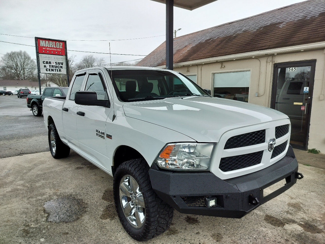 RAM 1500 Tradesman 4x4 Quad Cab 6'4" Box 2018