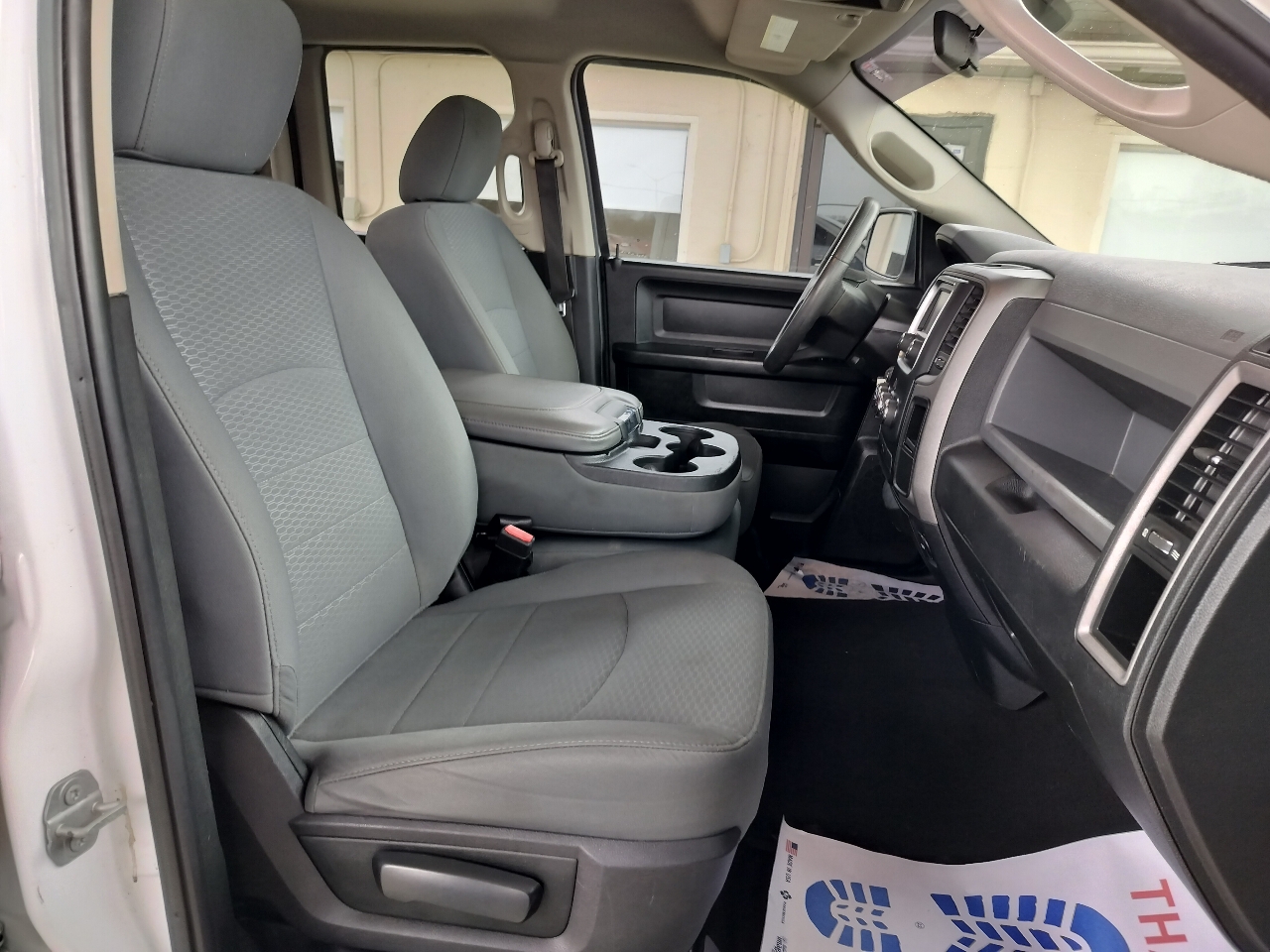 RAM 1500 Tradesman 4x4 Quad Cab 6'4" Box 2018