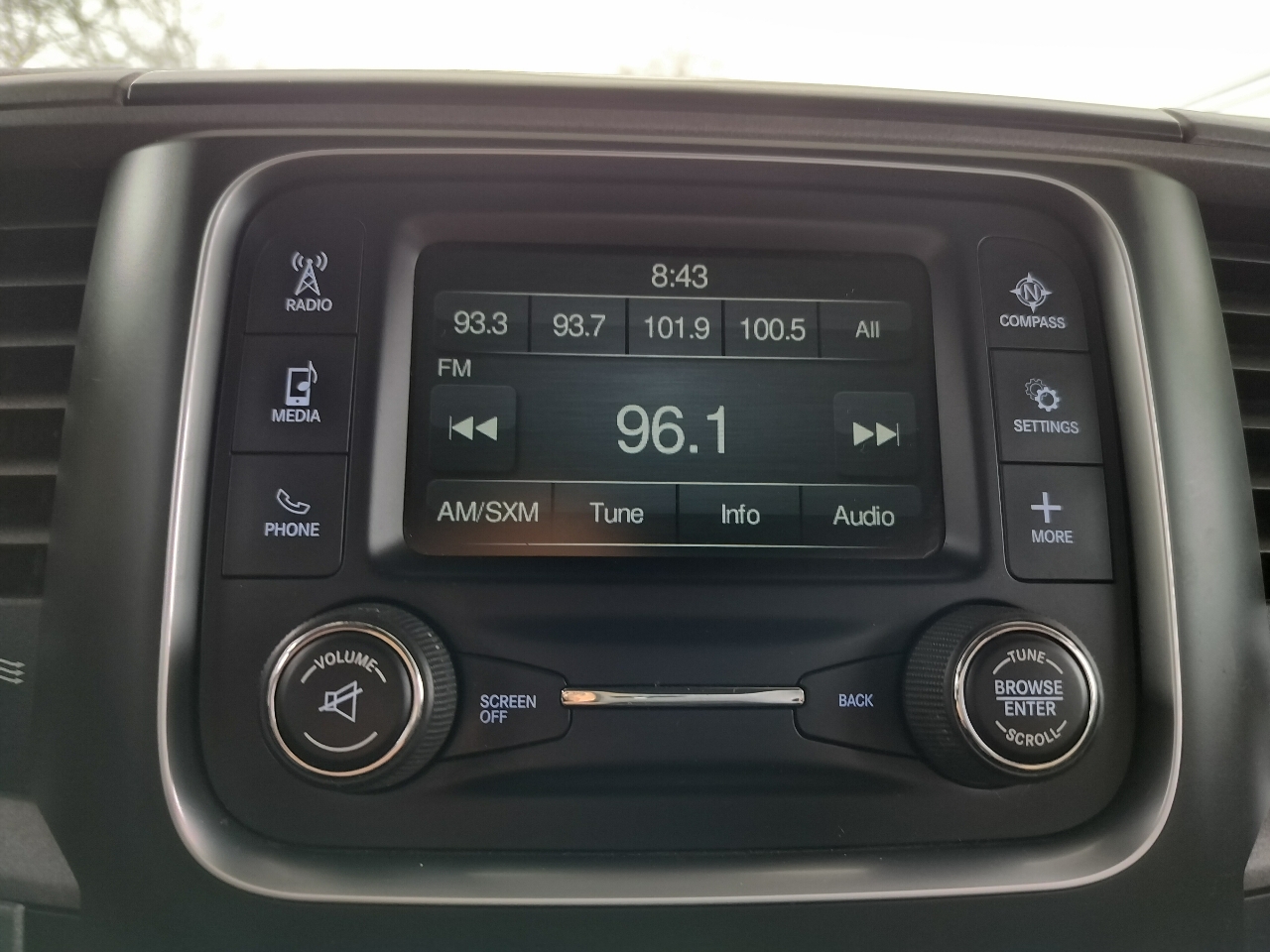 RAM 1500 Tradesman 4x4 Quad Cab 6'4" Box 2018