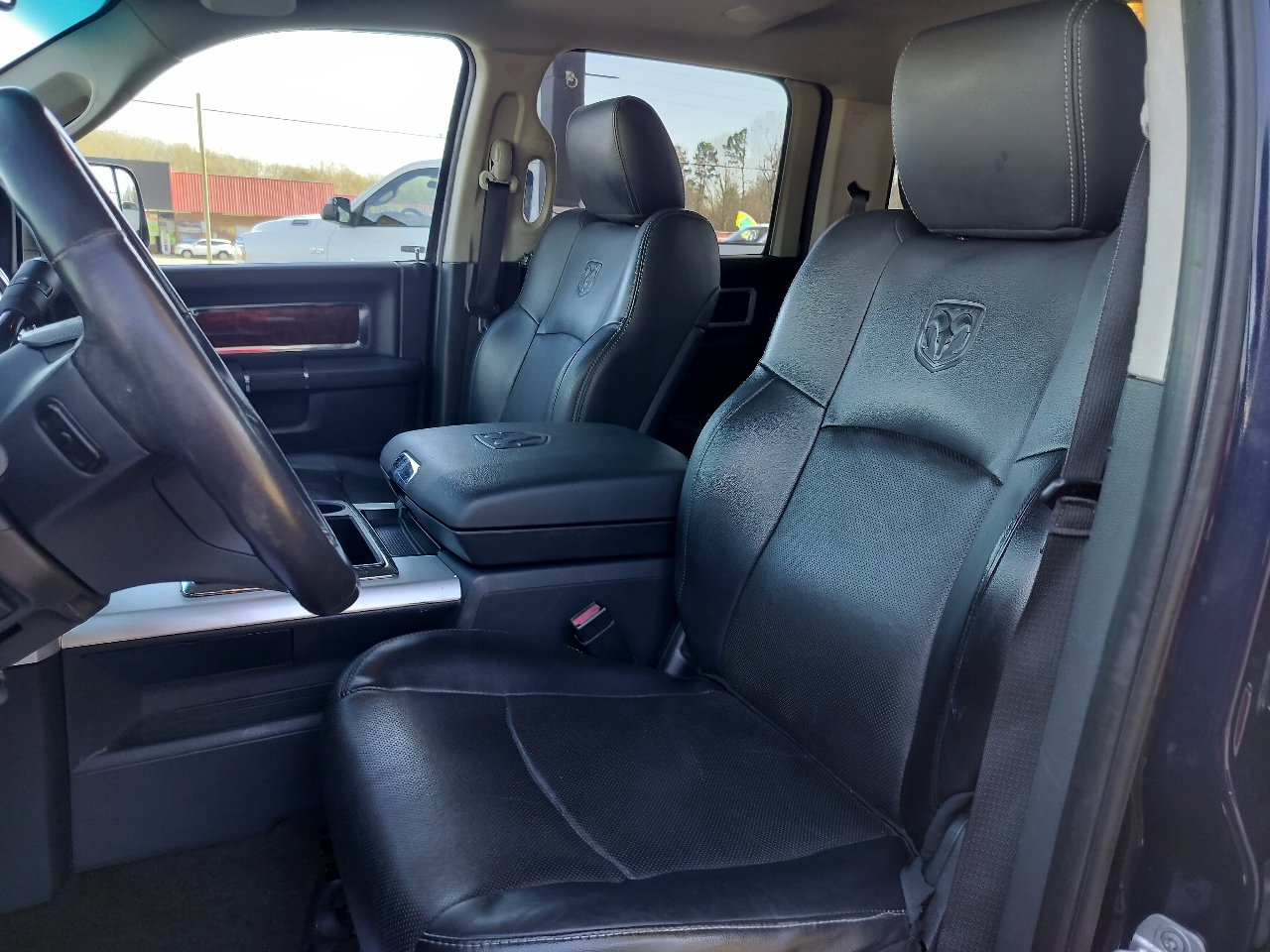 RAM 2500 4WD Crew Cab 149" Laramie 2012