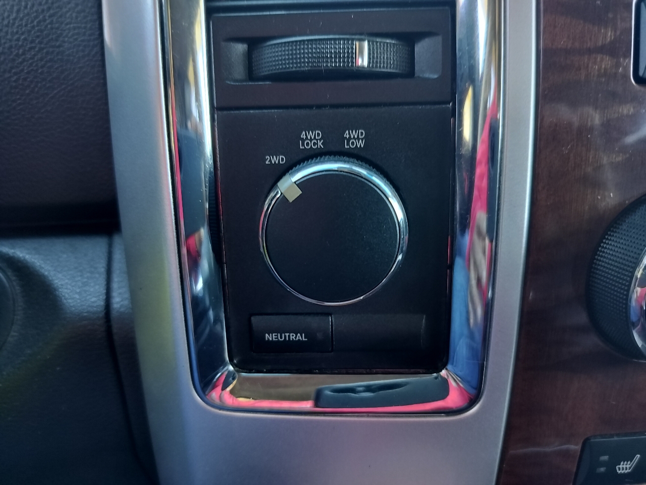 RAM 2500 4WD Crew Cab 149" Laramie 2012