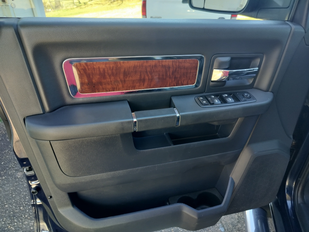 RAM 2500 4WD Crew Cab 149" Laramie 2012