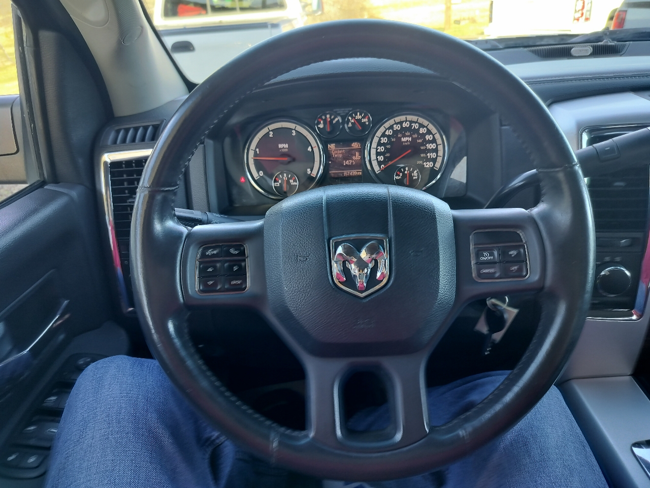 RAM 2500 4WD Crew Cab 149" Laramie 2012