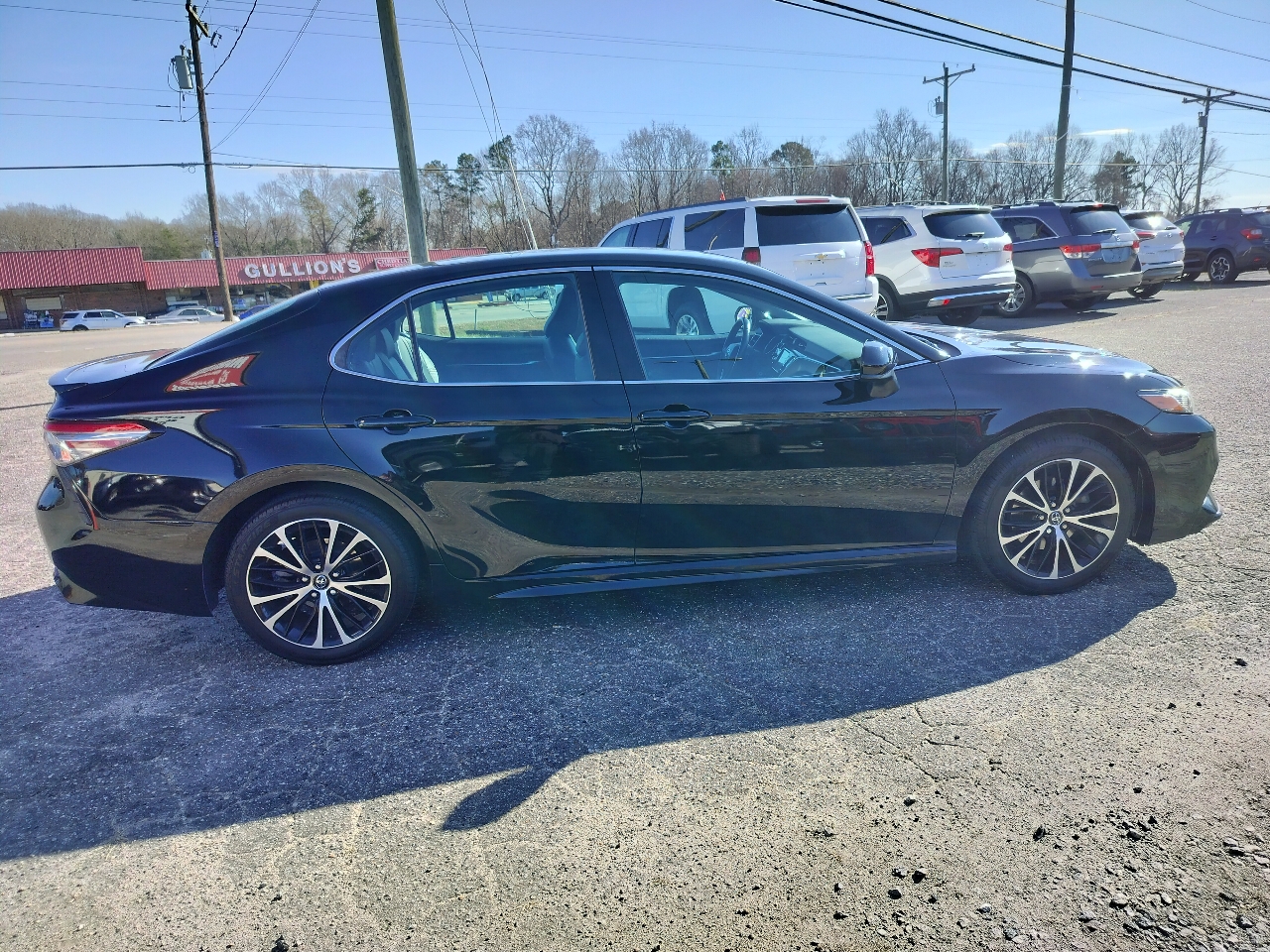 Toyota Camry SE Auto (Natl) 2018