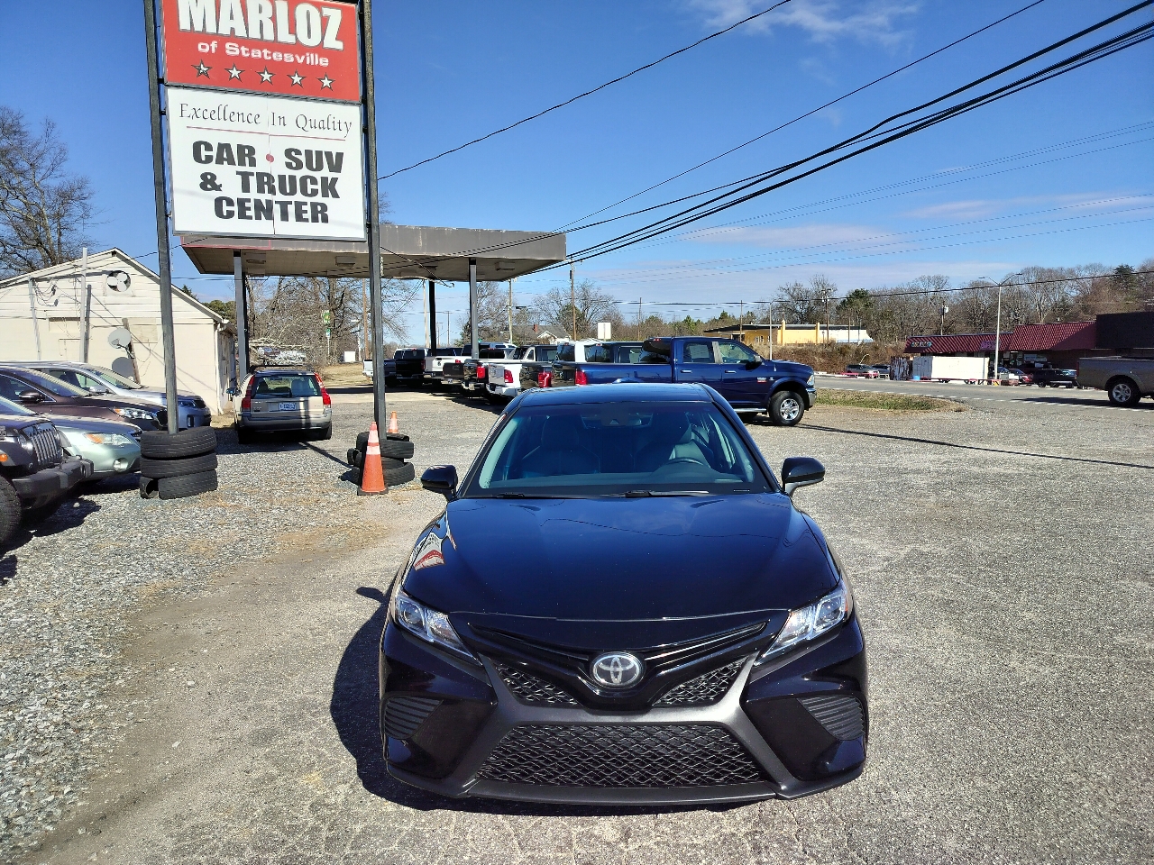 Toyota Camry SE Auto (Natl) 2018