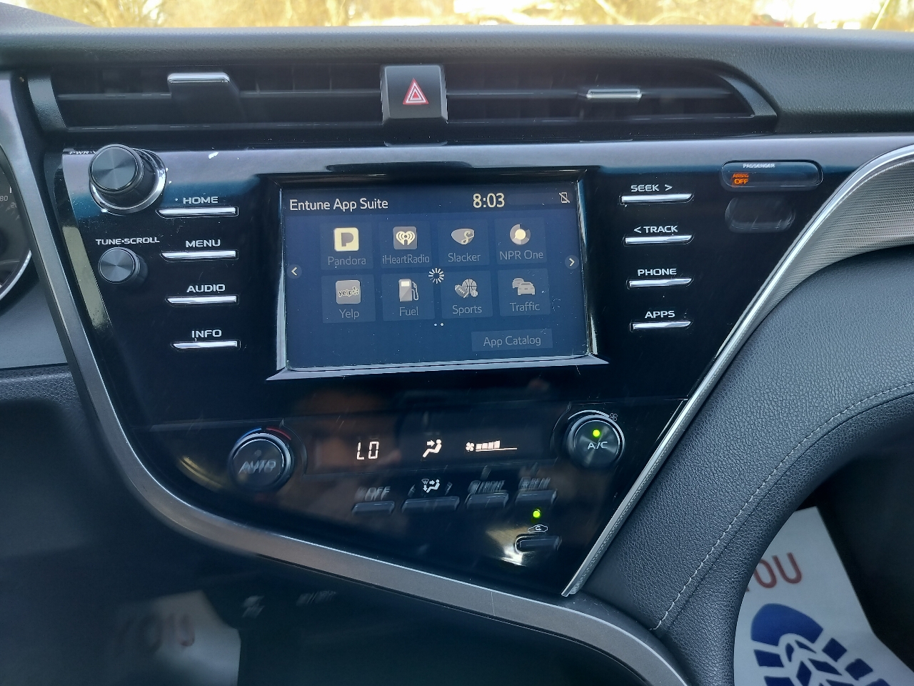 Toyota Camry SE Auto (Natl) 2018