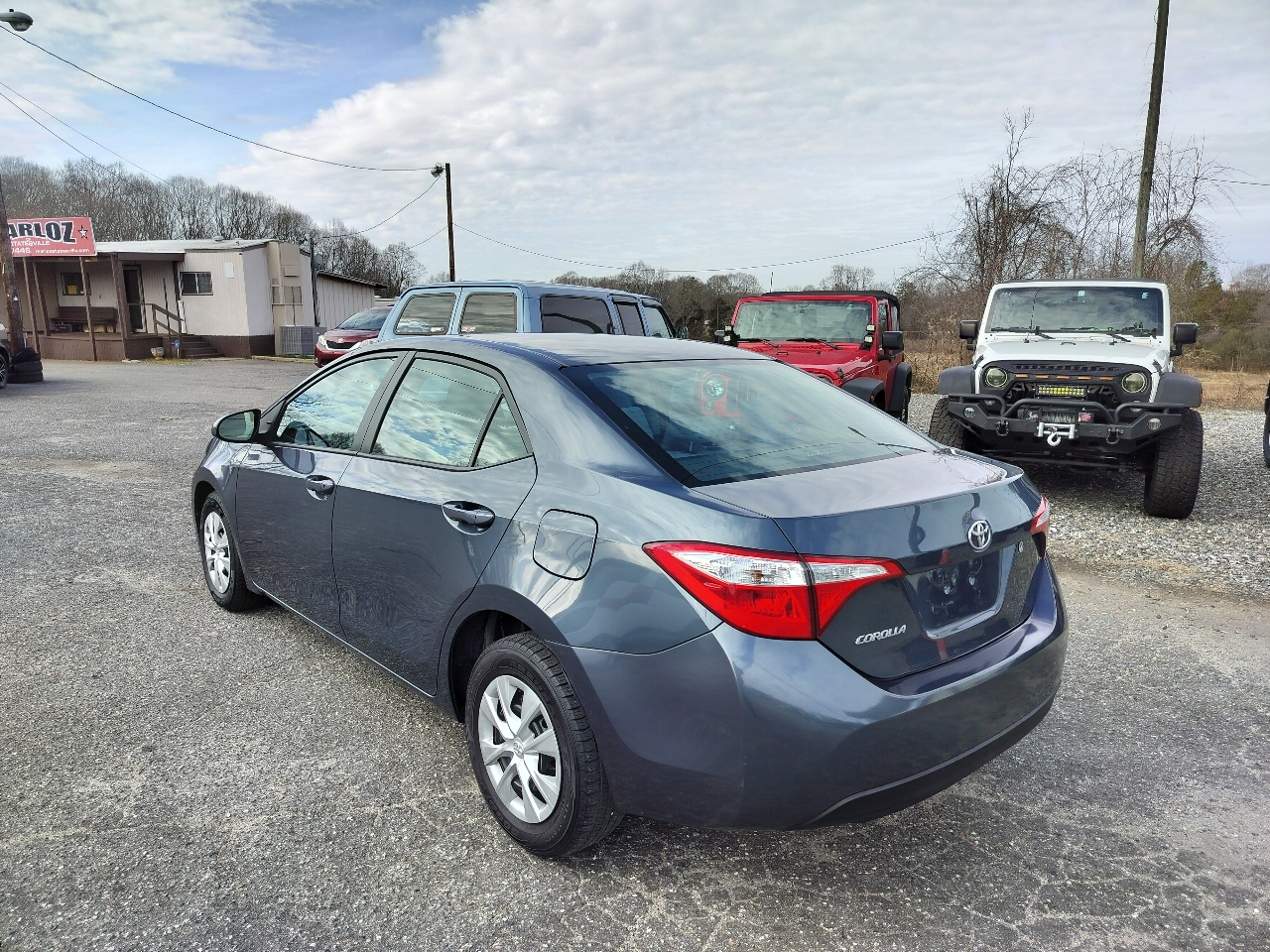 Toyota Corolla 4dr Sdn CVT LE Premium (Natl) 2015